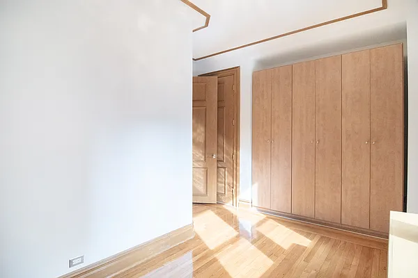 Rented by WAM Partners - William Moses Co. | media 63