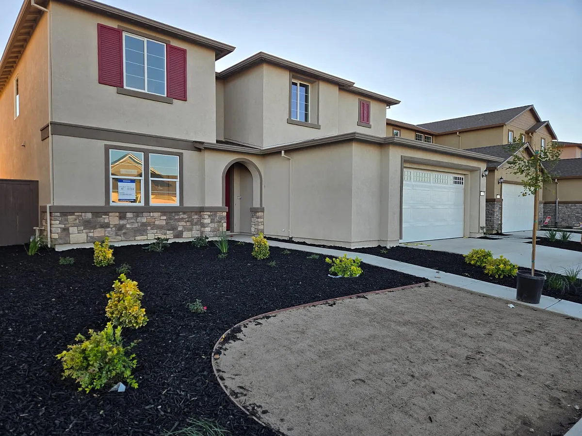 Building Photo - 7012 Blue Bay Ln