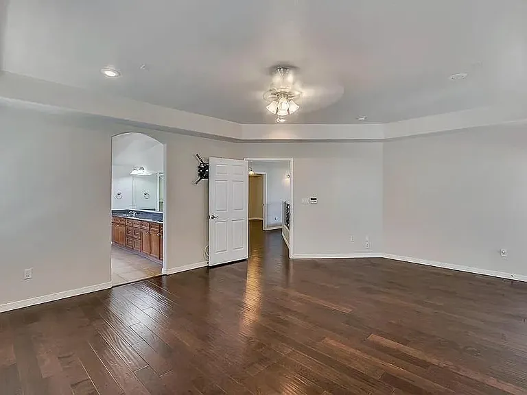 6305 Franklin Summit Dr — Photo 8