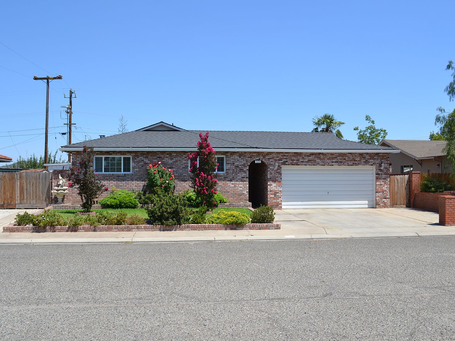 529 Del Rio Cir, Oakdale, CA 95361 | Zillow