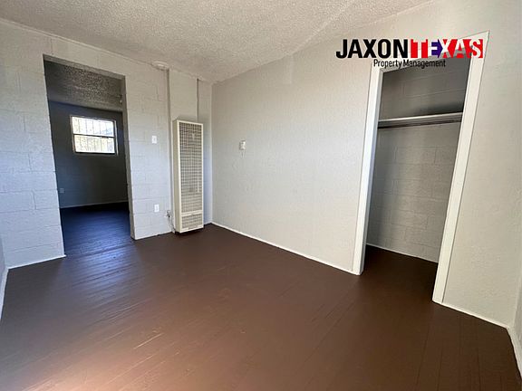 2nd image of 900 S Ochoa St #20