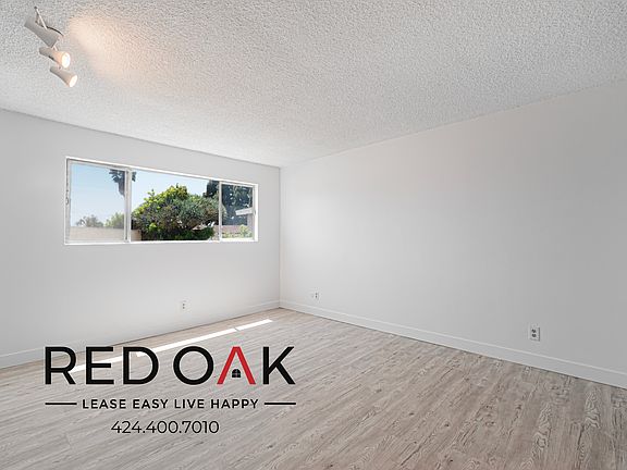 3rd image of 700 Glenway Dr APT 7