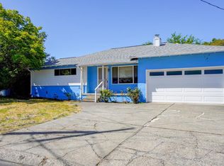 4 Canada Ct, San Rafael, CA 94903