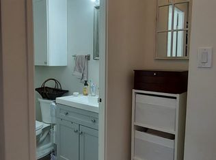 1270 Consort Cres #1, Burlington, ON L7M1J7