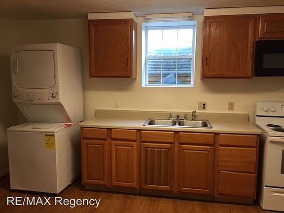 2nd image of 20530 Bickers Ln #B