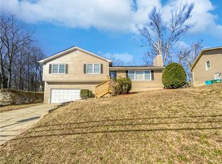 3253 Glynn Mill Dr, Snellville, GA 30039