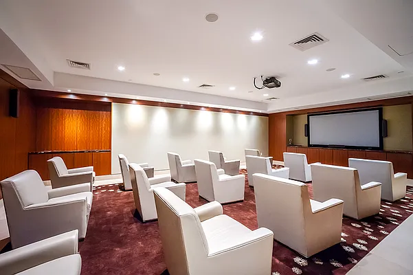 Rented by CORE | media 2