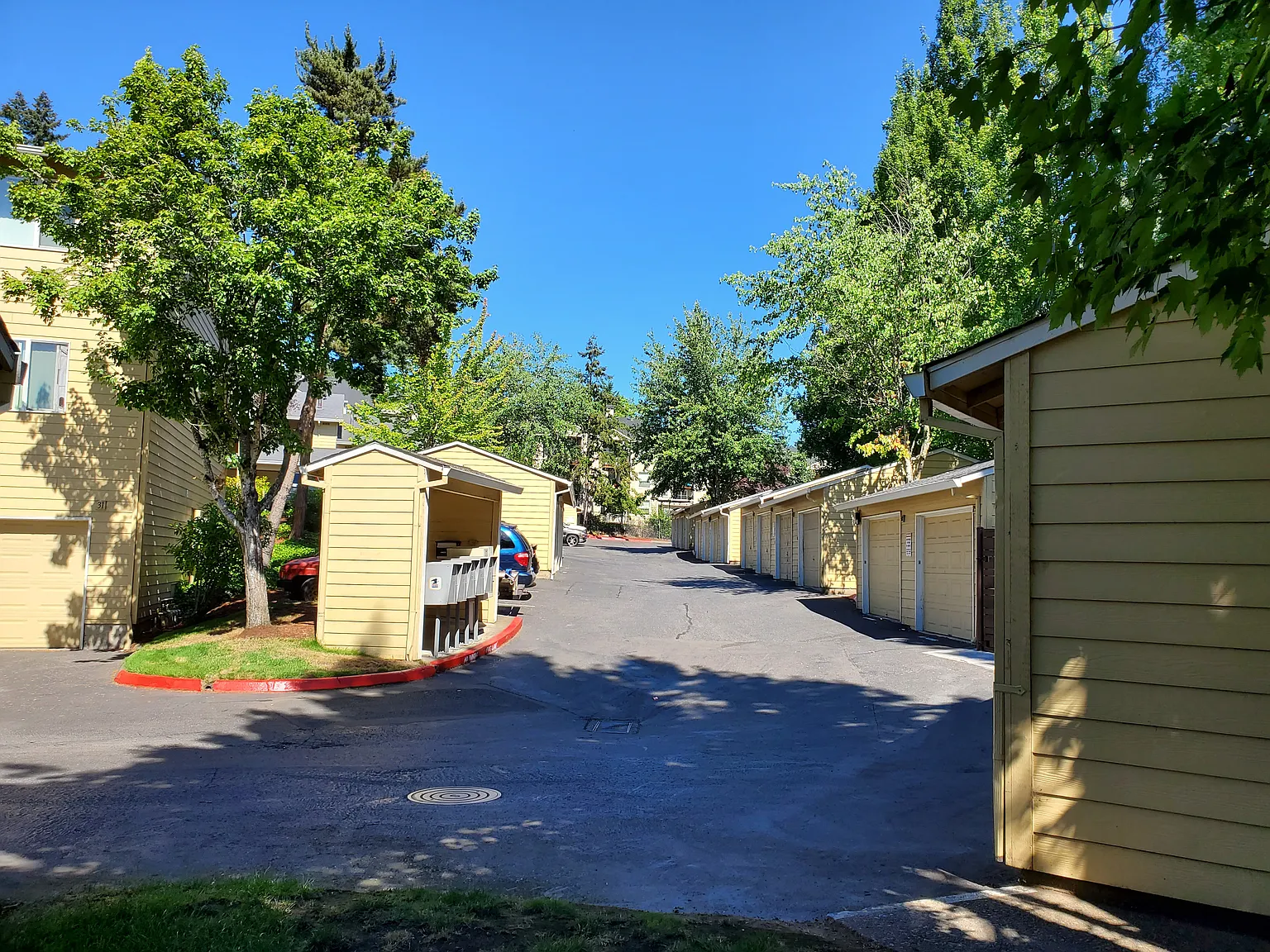 Wellington Estates — Photo 3