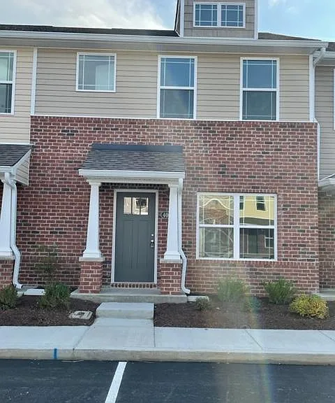 4012 Angelica Ct #4012 — Photo 2