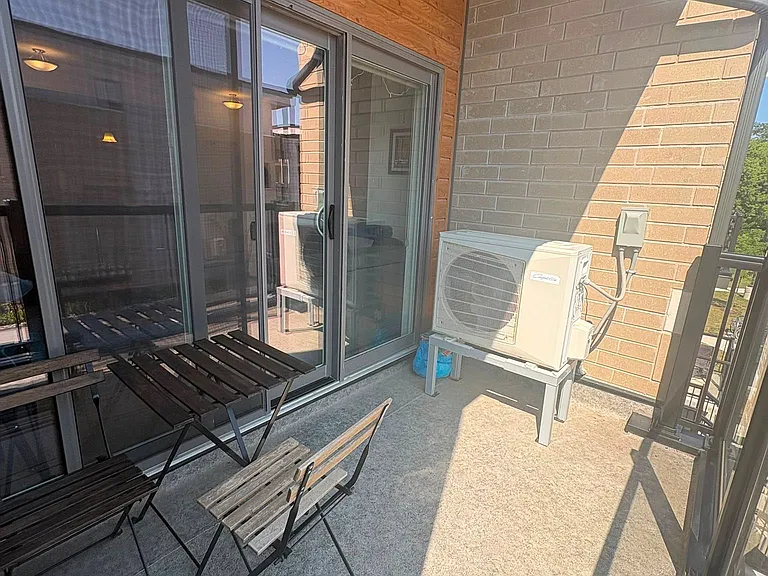 25 Isherwood Ave #A7 — Photo 7