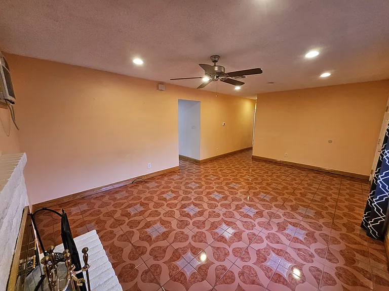 547 San Gabriel Ct — Photo 8