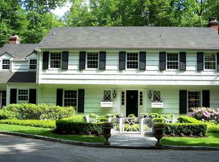 650 Hollow Tree Ridge Rd, Darien, CT 06820
