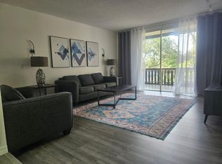 3710 Inverrary Dr #3, Fort Lauderdale, FL 33319