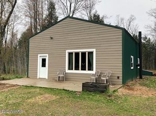 10275 N Us Highway 31, Free Soil, MI 49411