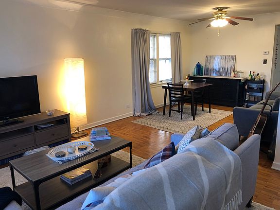 4th image of 2827 W Balmoral Ave #2