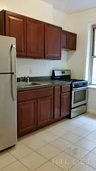 Rented by Hillel Realty Group