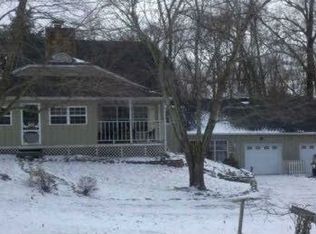 921 Dripping Springs Rd, Winchester, TN 37398