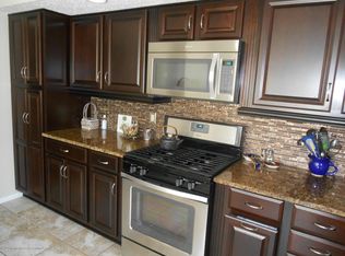 16 Deer Run Ln, Brick, NJ 08724