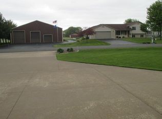 N8619 Hanson Dr, Holmen, WI 54636