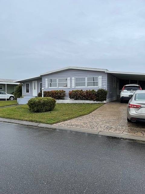 1st image of 79 Lamplighter Dr