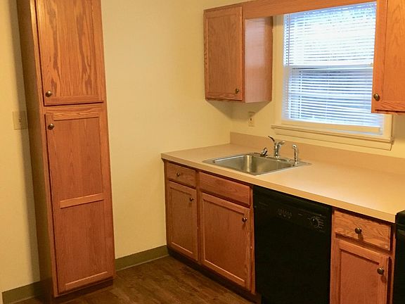 4th image of 2395 Delsea Dr #2