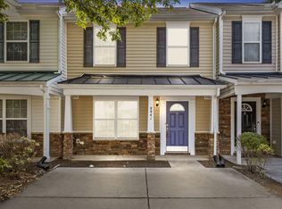8841 Thornton Garden Ln, Raleigh, NC 27616
