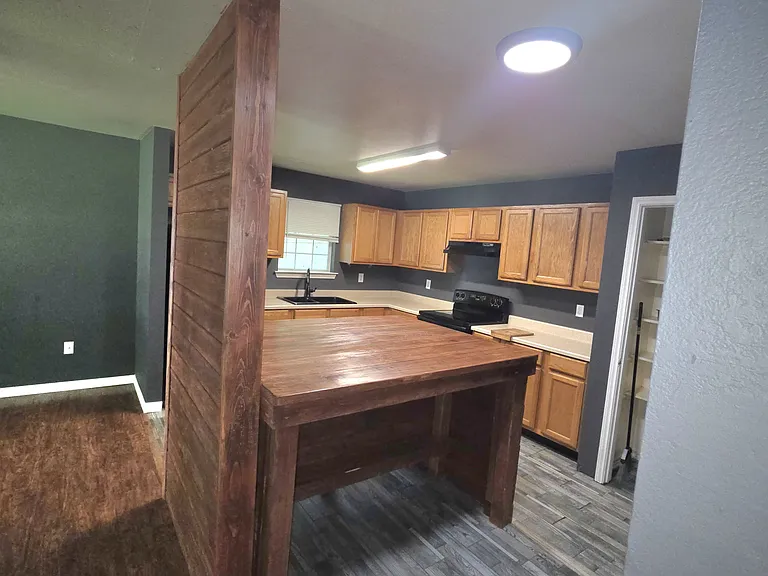 11098 Hillside Dr — Photo 14