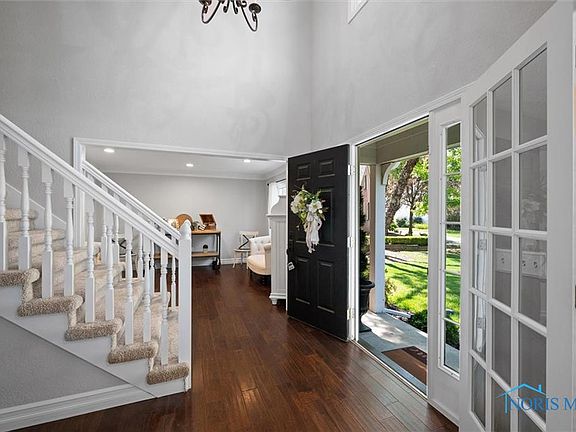 5th image of 305 Osage Ct