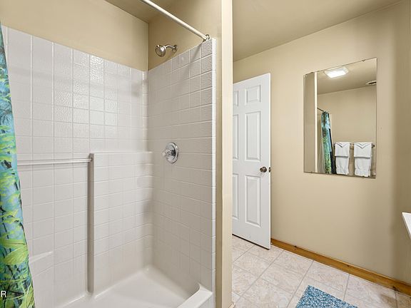 39th image of 1855 Spring Hill Dr