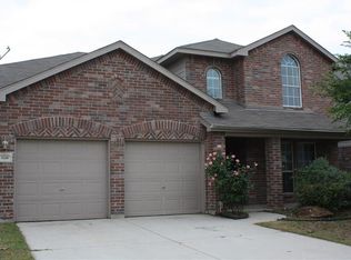 1224 Golden Eagle Ct, Aubrey, TX 76227