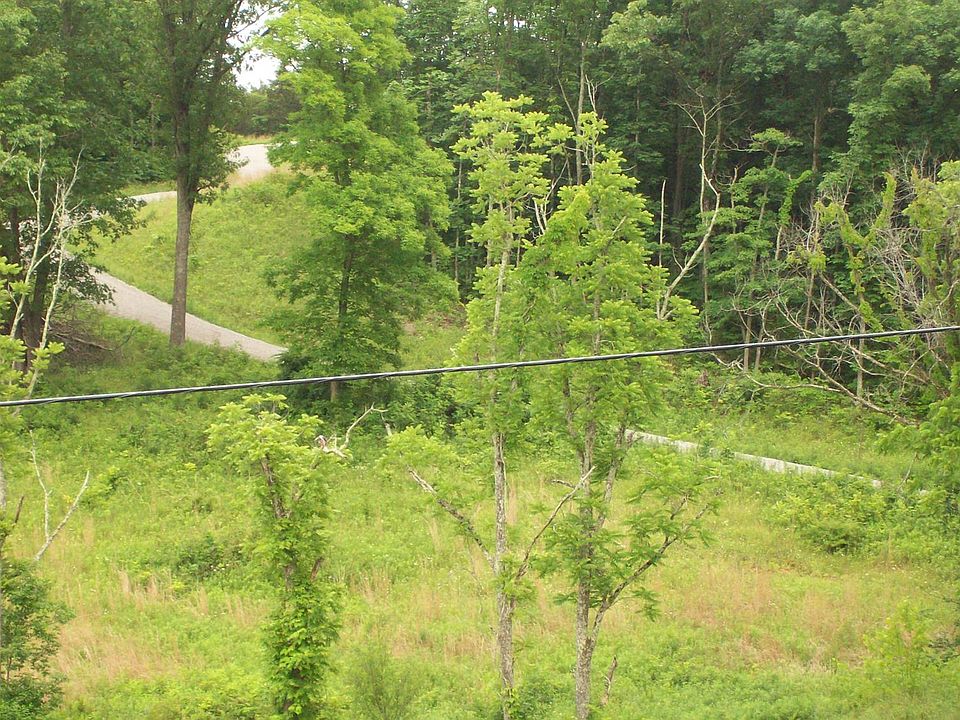 2nd image of 3485 Twin Creek Rd