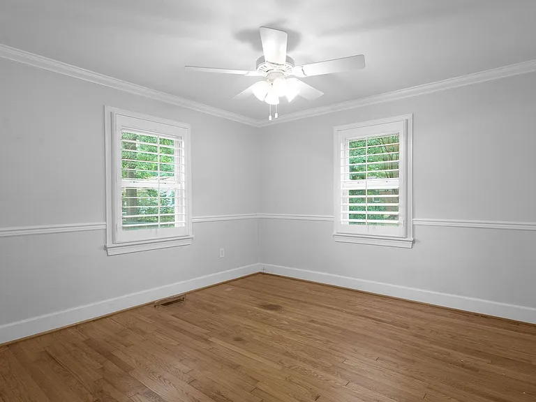 6333 Tuttle Ave — Photo 12
