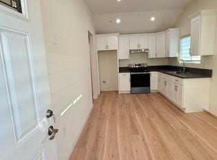 9138 N Collett Ave, North Hills, CA 91343