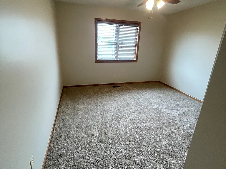 3507 McLaughlin Dr — Photo 32