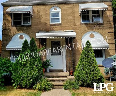 1st image of 4302 Monroe St #1