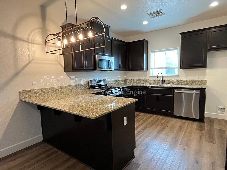 5078 Palisade Ave — Photo 3