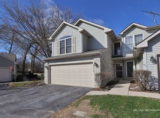 3338 Cottonwood Ct, McHenry, IL 60051