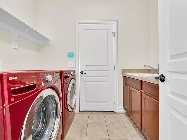 1044 Palmetto Dr — Photo 22