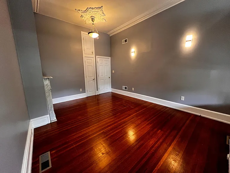 431 W Orange St #1 — Photo 5