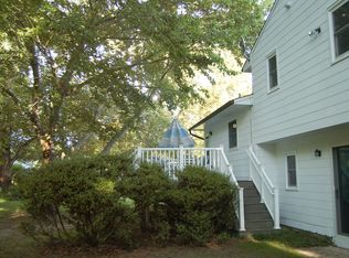 7 Hemlock Ct, East Windsor, NJ 08520