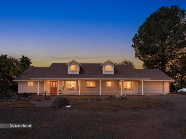 41100 Jean Rd W, Oakhurst, CA 93644