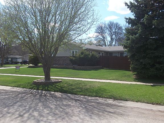Side Street View