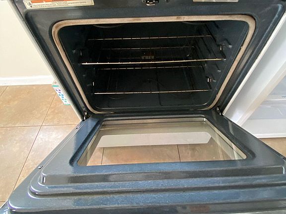 OVEN AND STOVE
