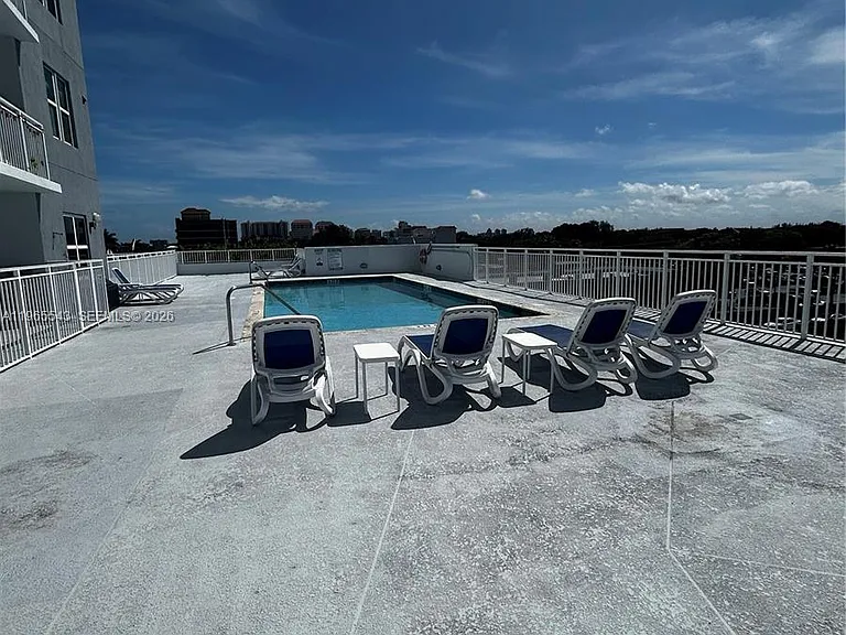 60 NW 37th Ave #1205 — Photo 27