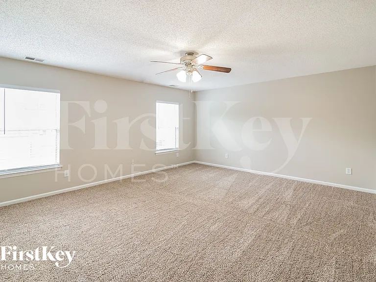 113 Tyron Rd — Photo 10