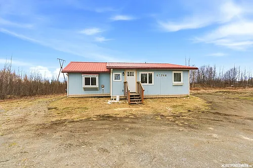 12716 W Hawk Ln Photo 1