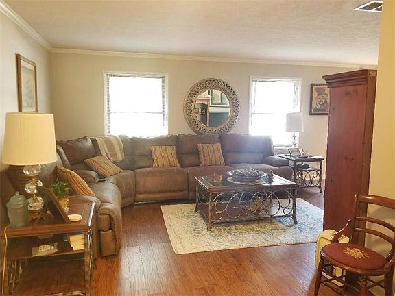 2nd image of 1030 Willow Springs Blvd #20