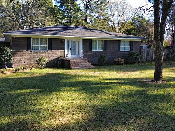 5th image of 1107 Lawton Cir