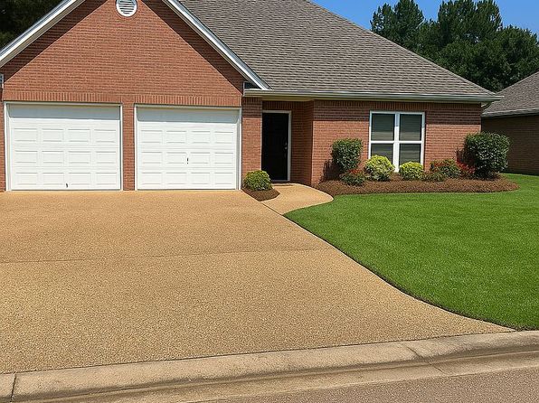 505 Spring Lake Dr