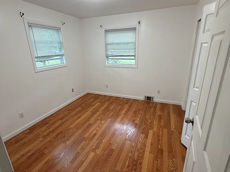 49 N Swezeytown Rd #1A — Photo 6